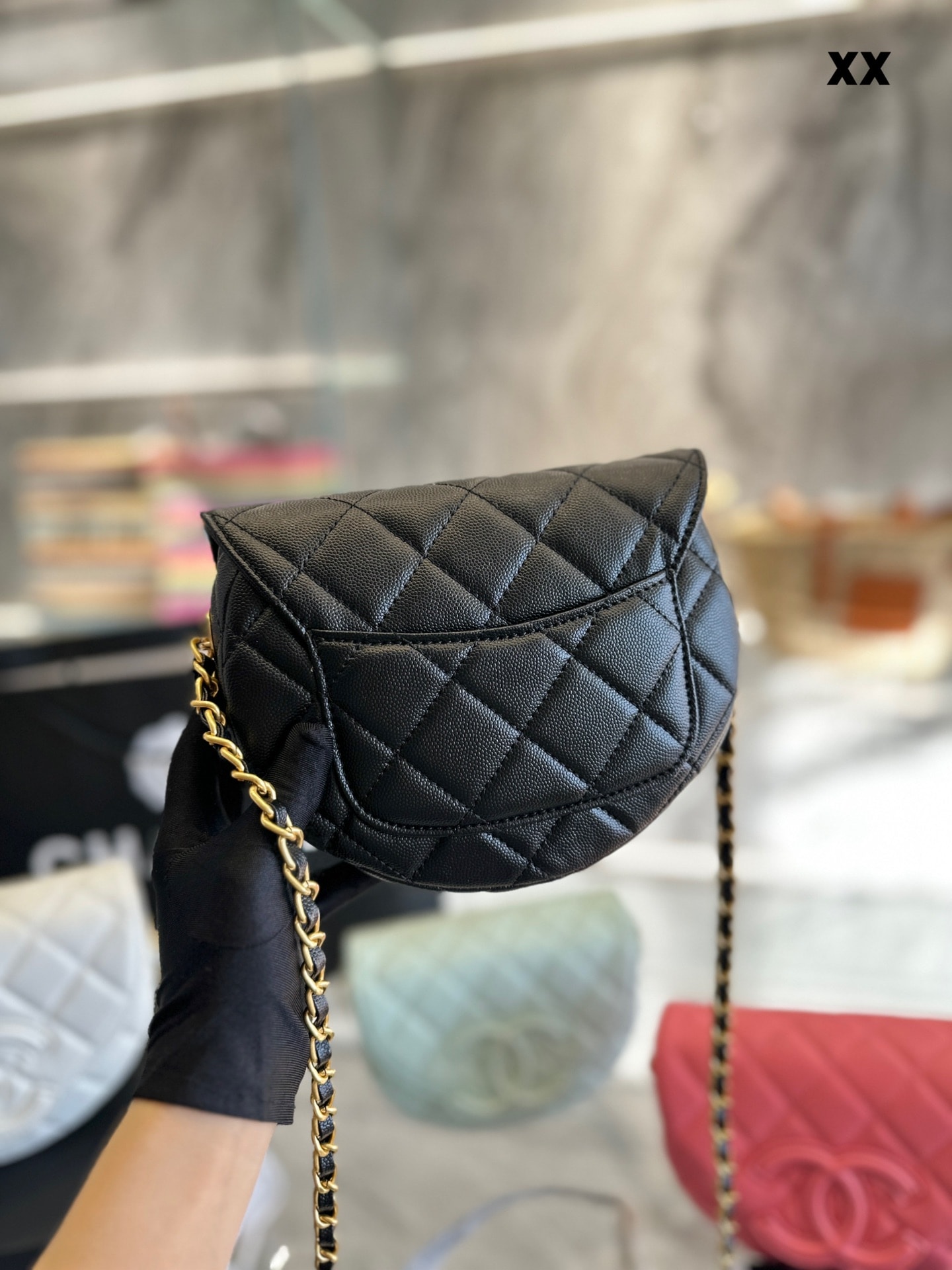 CHANEL MINI MESSENGER BAG BLACK Serazan